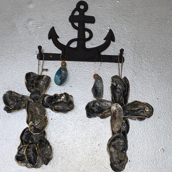 Handmade Shell Cross - Picture 17 of 17